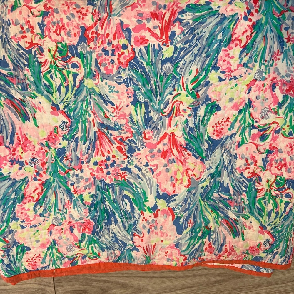 Lilly Pulitzer Vibrant Floral Quilt